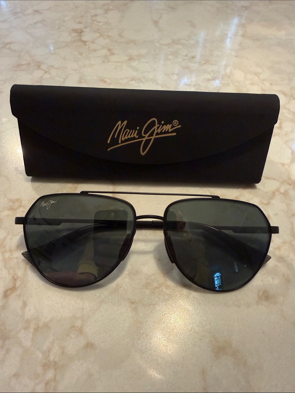Maui Jim Black Aviator Sunglasses